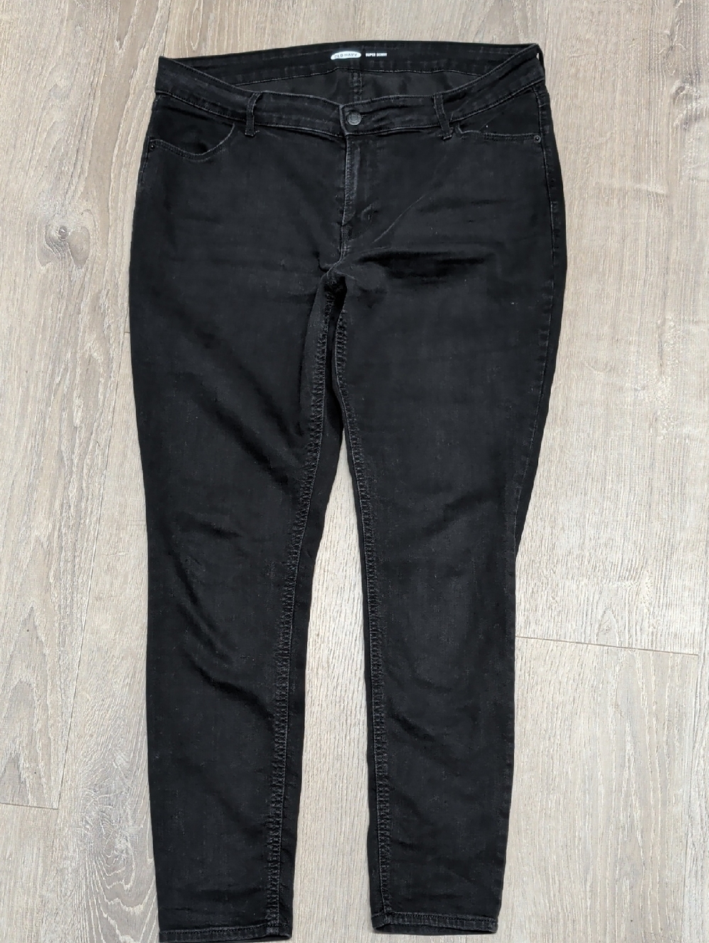 Old Navy Black Skinny Jeans - Classic Slim Fit